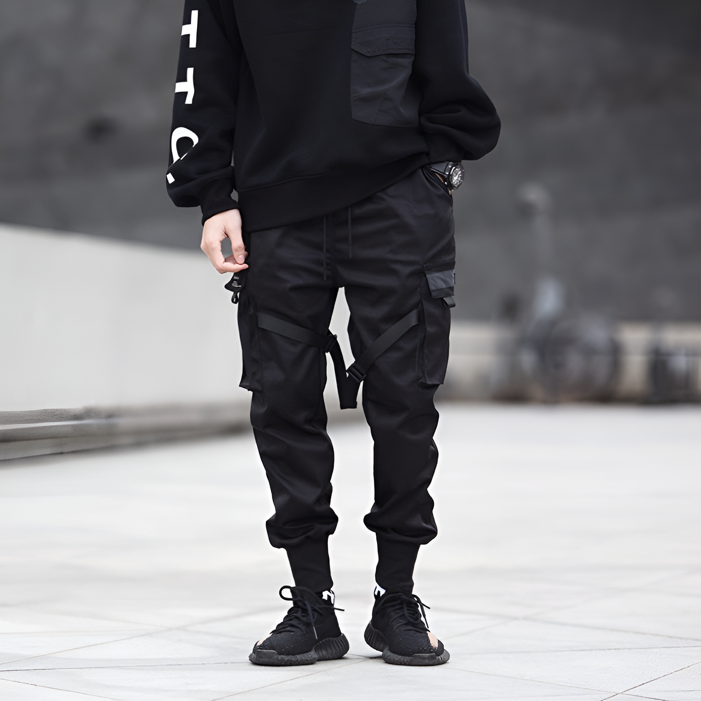 Mens Cargo Pants Black Adjustable Straps