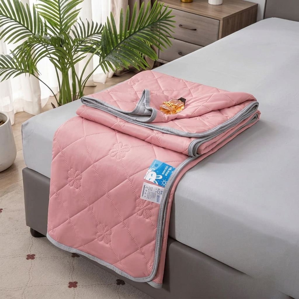 Cooling Blanket Summer Blanket Lightweight