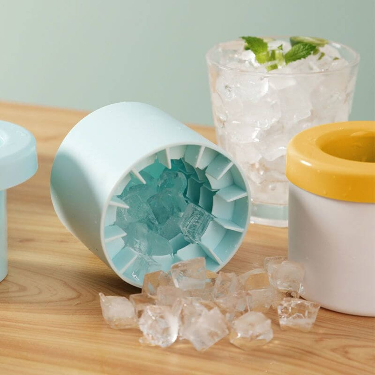 Portable Ice Maker Tray Compact Stackable