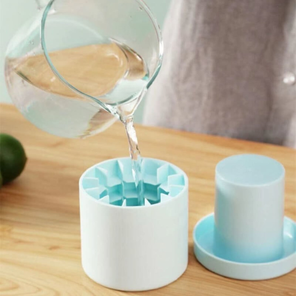 Portable Ice Maker Tray Compact Stackable