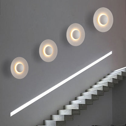 Hasna Sunray Wall Lamp Modern Metallic Sun
